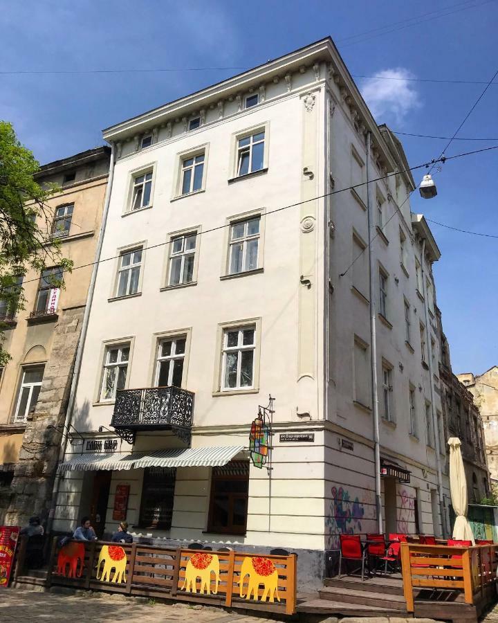 Vip Apartment Ploscha Rynok Лвив Екстериор снимка