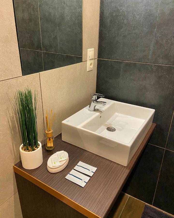 Vip Apartment Ploscha Rynok Лвив Екстериор снимка